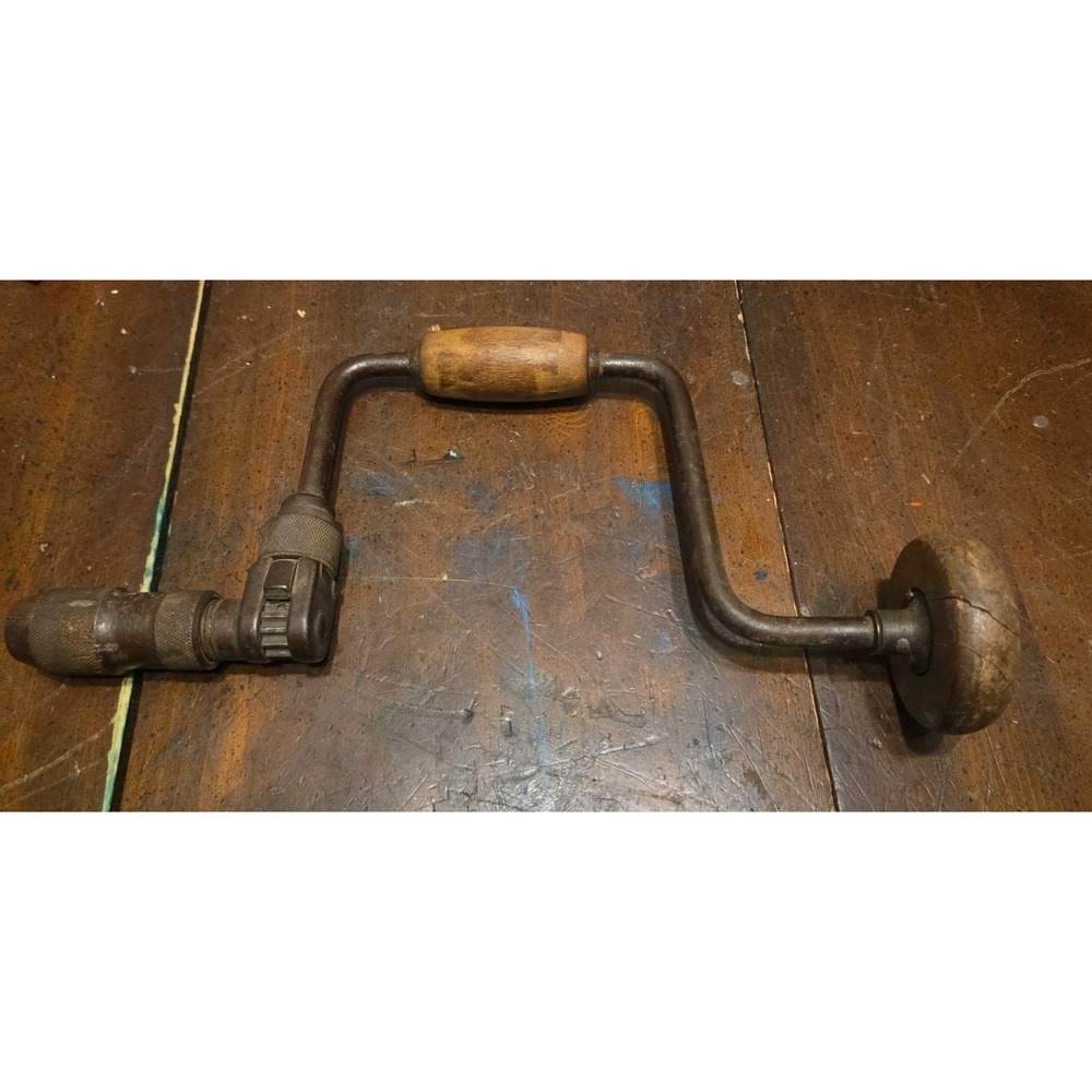 Vintage Ratcheting Brace Bit Drill or Hand Auger Woodworking Drill Rustic Tool